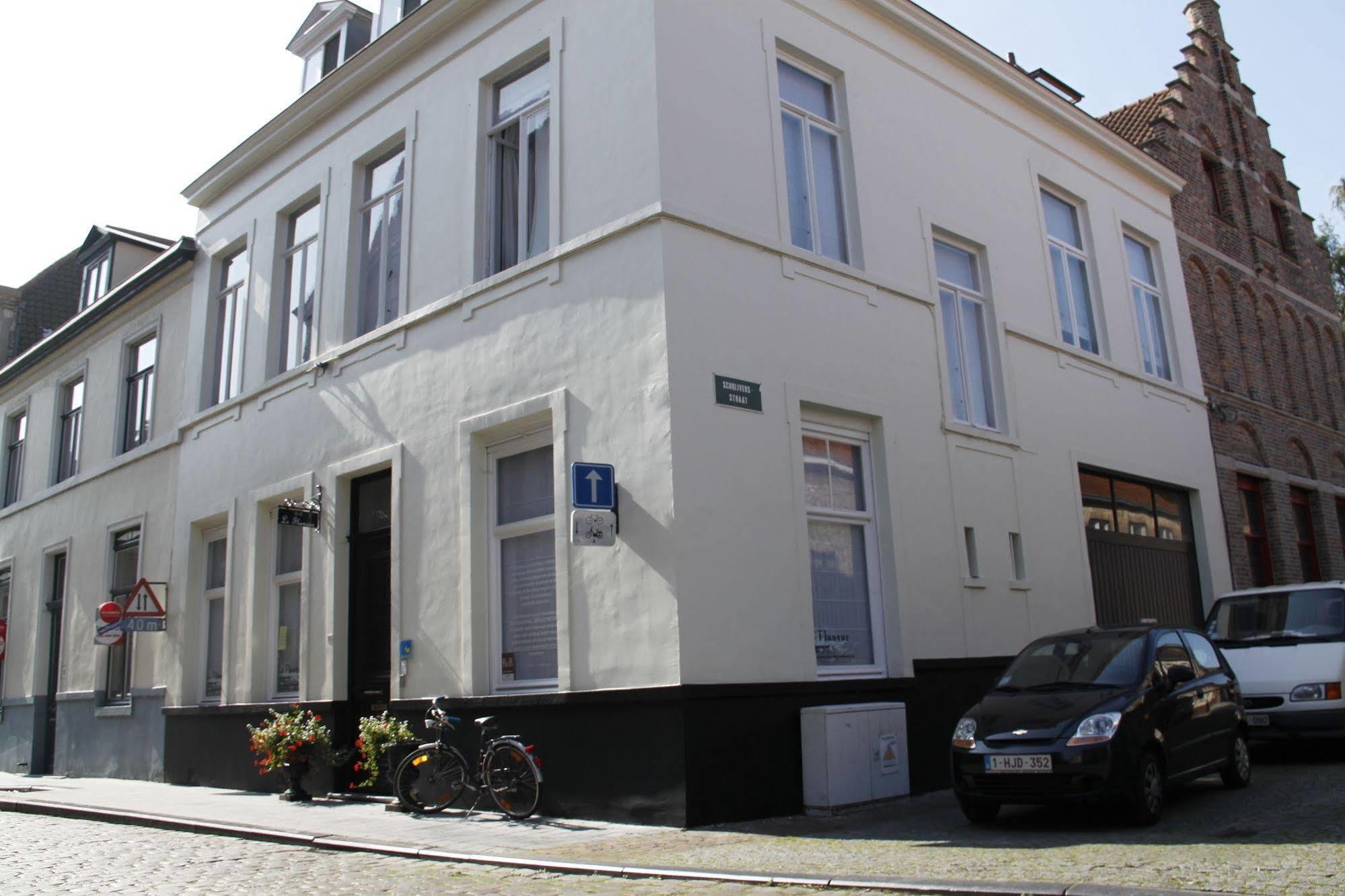 B&B Le Flaneur Brugge Buitenkant foto